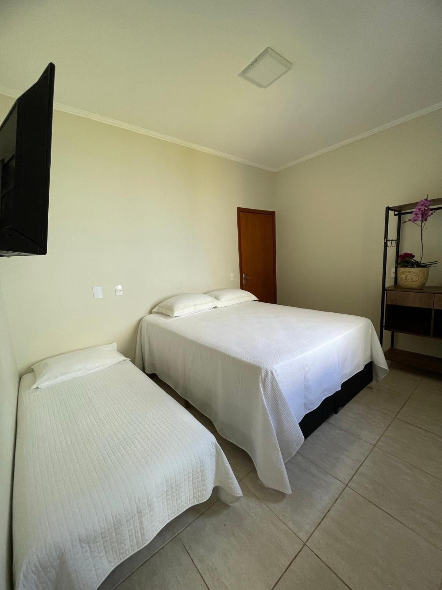 Casa Premiatto Apartment Holambra Bilik gambar