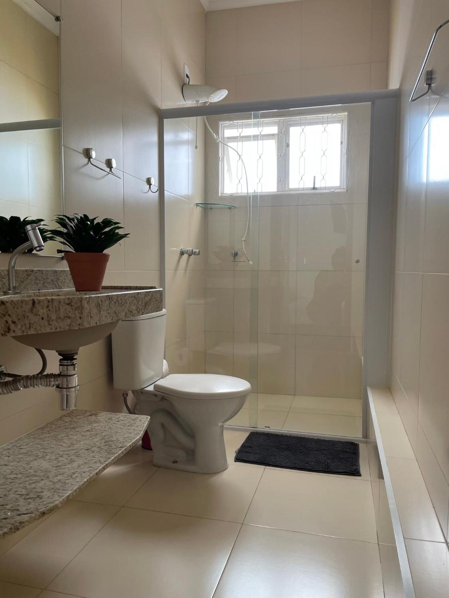 Casa Premiatto Apartment Holambra Bilik gambar